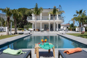 Отель Villa vicina al mare con Piscina privata Scopello, Скопелло